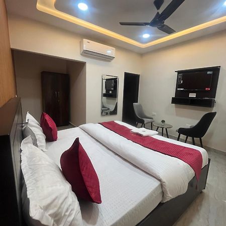 Hotel Royal A Ludhiana Exterior foto