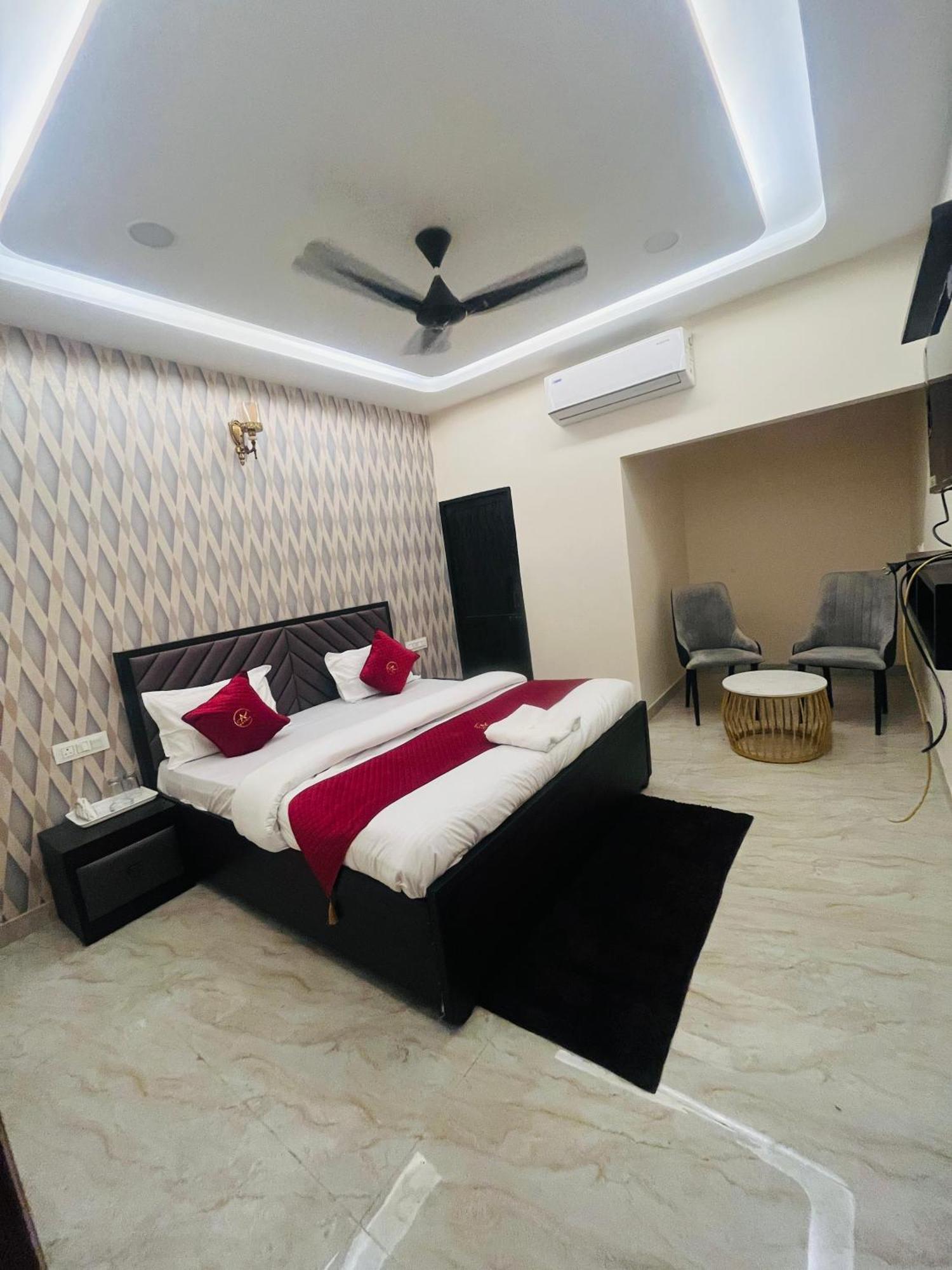 Hotel Royal A Ludhiana Exterior foto